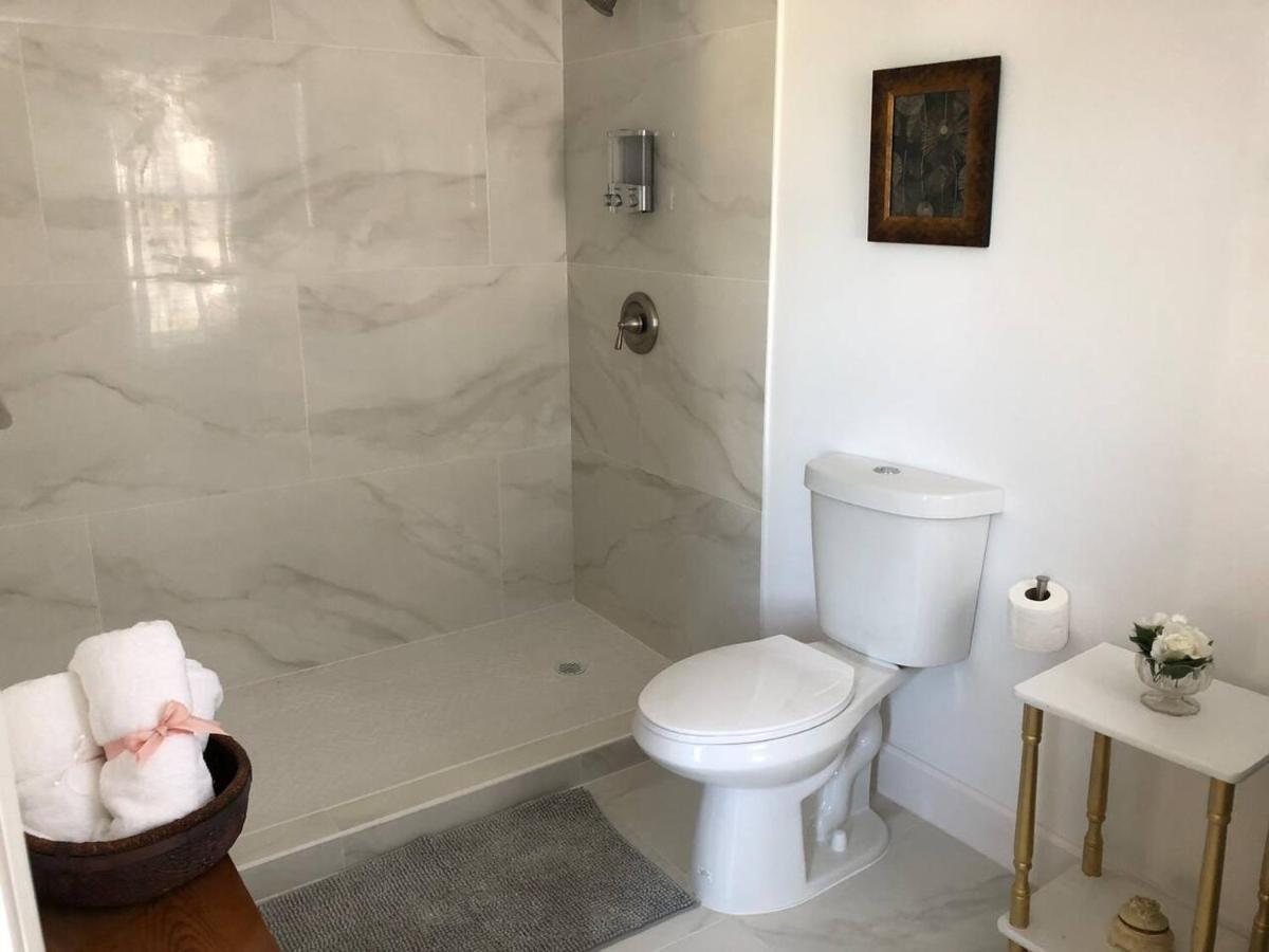 Private Suite Mins From Mia Free Parking マイアミ エクステリア 写真